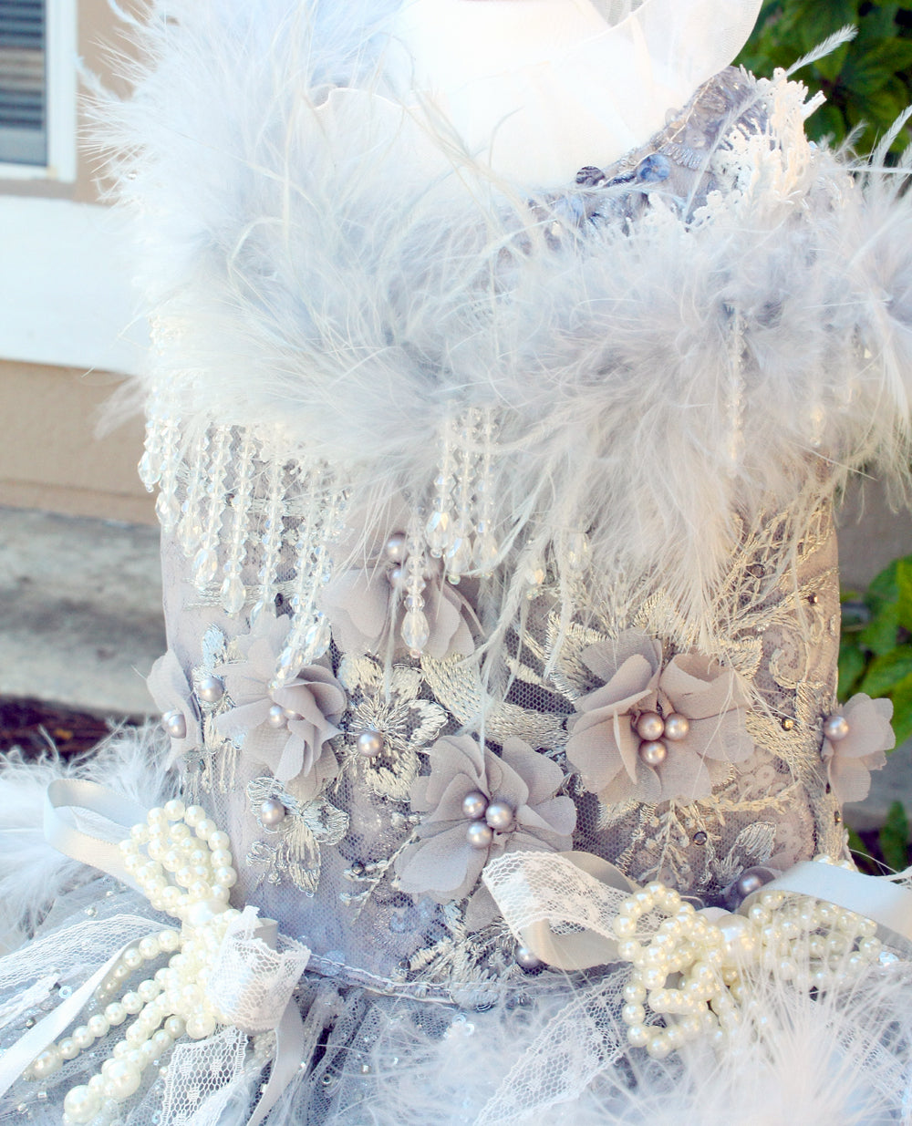 Silver Swan Feather Couture Dog Dress – Luxury Crystal Wedding Gown with Feather Train & Pearl Details